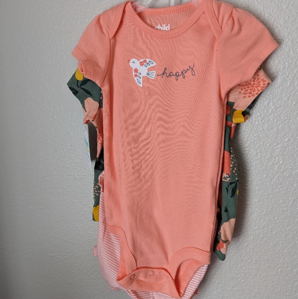 Carter's baby girl 3 pieces